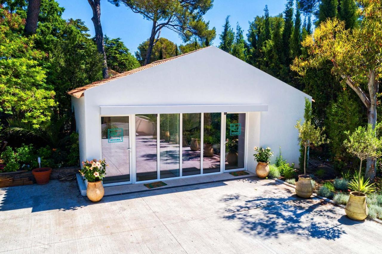 Villa Catleya Appart Hôtel Saint-Raphaël Dış mekan fotoğraf